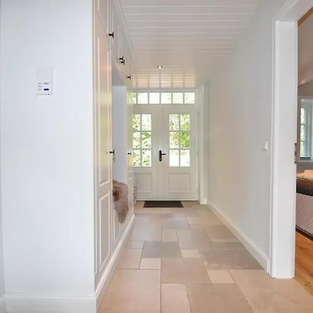 Nyaraló Doppelhaushaelfte Amber House Böhl